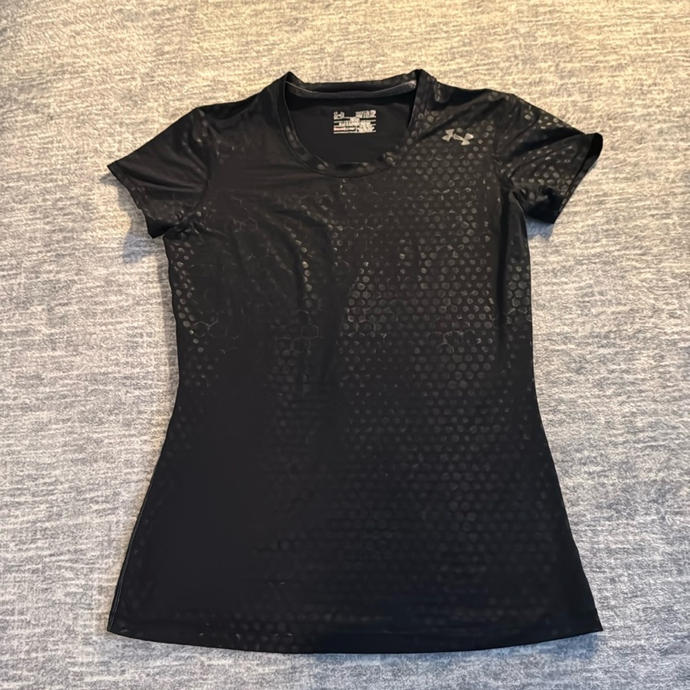 Womens XS Under Armour Top